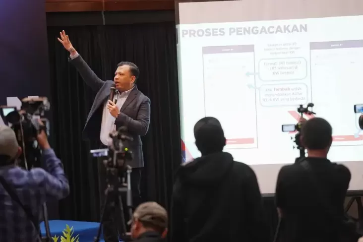 Poltracking: Menjaga Kepercayaan Publik dengan Keberanian dan Integritas yang Tak Terbatas