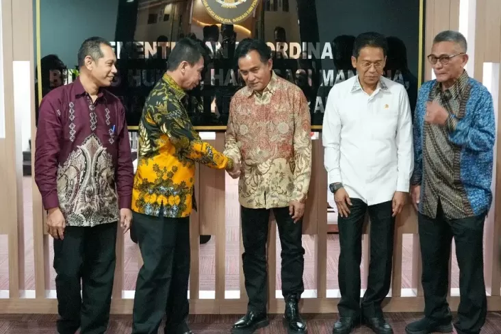 "KPK dan Menko Yusril Gelar Pertemuan Rahasia Bahas RUU Perampasan Aset"