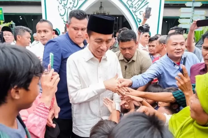 Jokowi Dikabarkan Akan Keluar dari PDIP, Siap Bergabung dengan Golkar atau Gerindra?