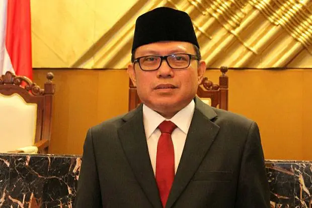 “Hasbi Hasan, Eks Sekretaris MA, Gagal Kasasi, Masih Terjerat 6 Tahun Bui”