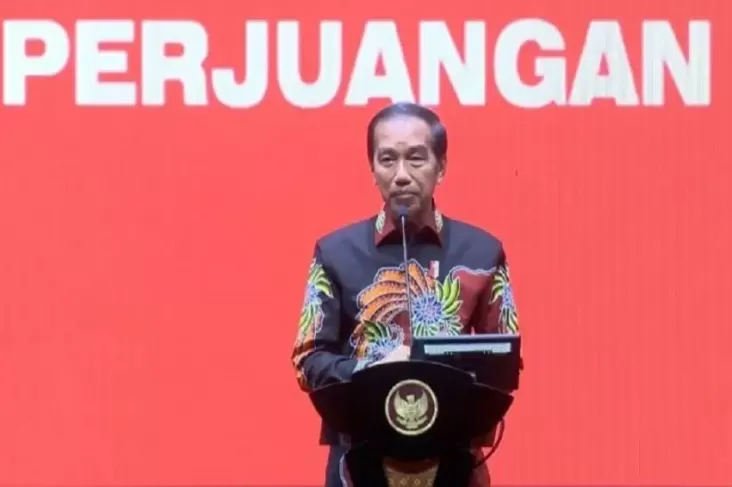 "PDIP Dikabarkan Akan Memberhentikan Jokowi, Reputasi Sang Presiden Terancam Goyang"