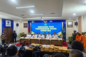 Bea Cukai-BNN Gagalkan Penyelundupan Narkoba Modus Ditelan, 7 Pelaku Ditangkap