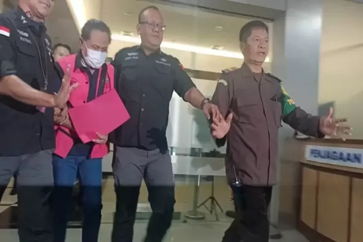 Profil Rudi Suparmono, Eks Ketua PN Surabaya Jadi Tersangka Kasus Suap Hakim Pembebas Ronald Tannur