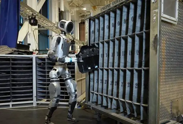 Samsung Akan Kembangkan Robot Cerdas Berbentuk Orang