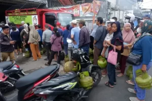 Banggar DPR Minta Larangan Penjualan Gas Elpiji 3 Kg ke Pengecer Bertahap