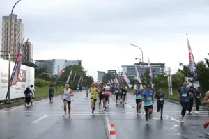 Bekasi Marathon 2025 Digelar di area Pusat Kota Harapan Indah, Partisipan Disuguhi Fasilitas Lengkap