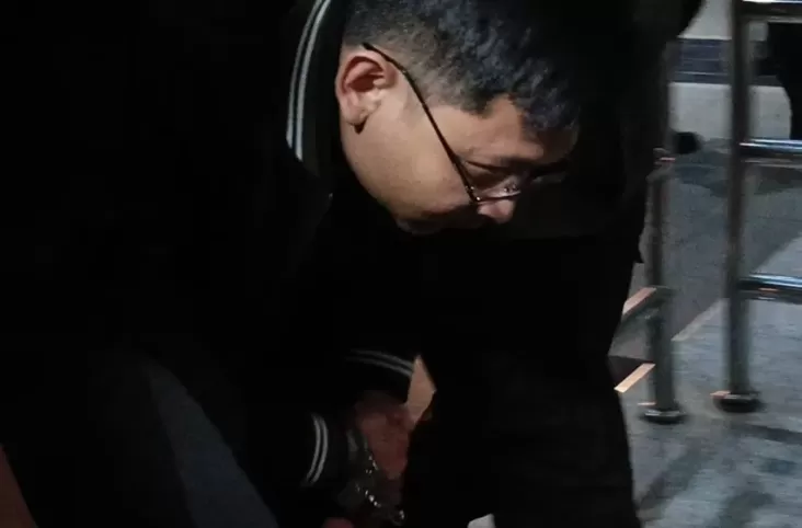 Tampang Pegawai KPK Gadungan Diseret ke Gedung Merah Putih