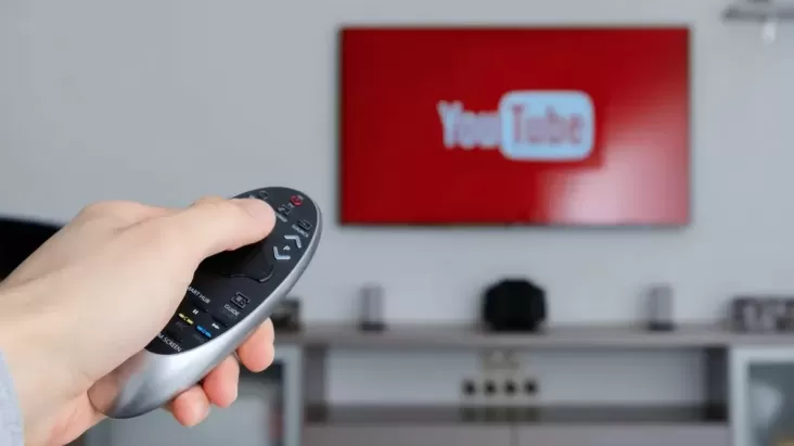 YouTube pada TV: Lebih Populer daripada di tempat area Ponsel