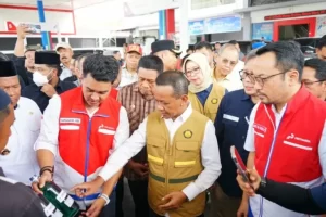 Jelang Hari Raya, Menteri ESDM Cek Langsung Stok lalu Tingkat BBM di area Baubau