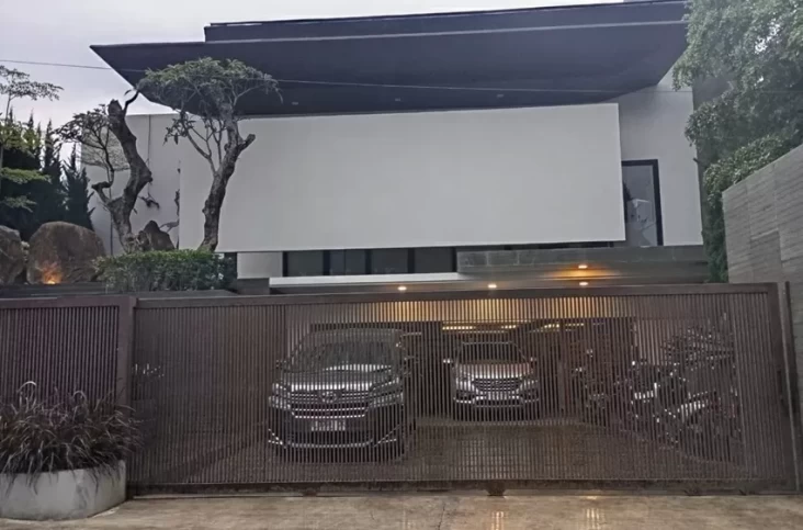 Ridwan Kamil Ada pada Rumah pada waktu KPK Menggeledah Kediamannya
