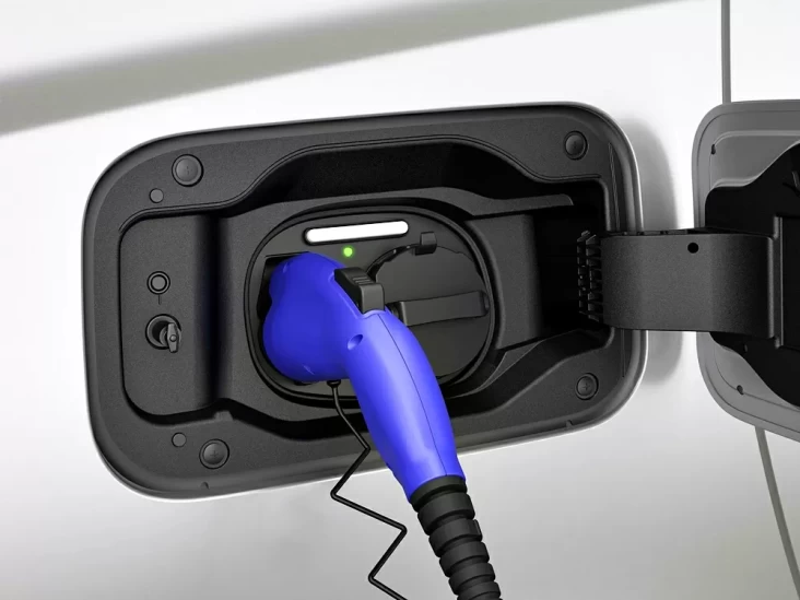 Toyota Luncurkan Mobil Listrik Rp200 Jutaan, Sejam Terpesan 10 Ribu Unit