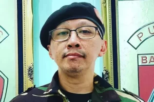 Beda Pengakuan, JMTO Tepis Abu Janda Jadi Komisaris