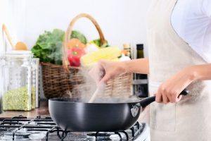 7 Makanan yang Tidak Boleh Didekatkan dengan Kompor