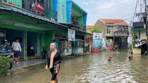 Pemkab Bandung Siapkan 8 Langkah Strategis Atasi Banjir Dayeuhkolot Rp9,5 Miliar