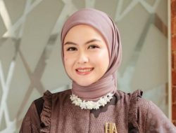 Perempuan Indonesia Tampil Percaya Diri dengan Gaya & Kecantikan