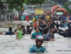 Waspada DBD dan Leptospirosis! Bersihkan Lingkungan Pasca Banjir di Jatim