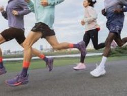 Tinggalkan Kasur, Mulai Lari! 5 Sepatu Ini Cegah Kaki Pegal, Sepatu Running “Daily Trainer”