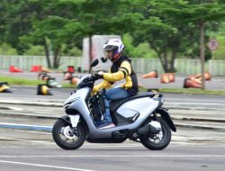 Berapa Pajak Motor Listrik? Ini Cara Menghitungnya