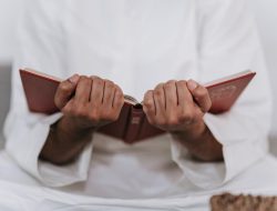 Doa Setelah Membaca Surat Al-Waqiah untuk Rezeki Berkah