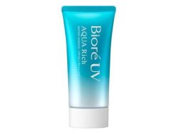 10 sunscreen terbaik untuk kulit kombinasi, coba sekarang!
