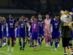 Persib uji mental di markas Malut: hadapi rekan lama, Bojan Hodak absen, dan incar posisi kedua