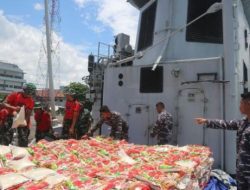 Wali Kota Langsa Bersama TNI AL Kirim KRI SSA Angkut Logistik
