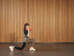 13 Tips Latihan Beban Pemula yang Efektif