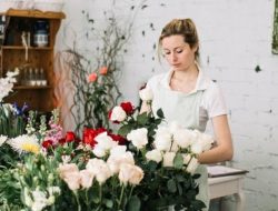 5 tips memilih bunga segar untuk hadiah istimewa bagi istri