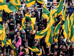 Tiket Presale Dibuka! Bonek Serbu Tiket Normal Persebaya vs Dewa United, GBT Siap Meriah!