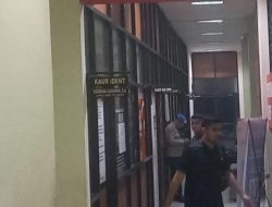 Dari Kudus ke Jakarta: Penyidik KPK Bawa Koper Hitam Usai Periksa Bupati Pati