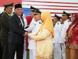 Daftar Nama dan Jabatan Administrator serta Pengawas Kapuas Hulu yang Dilantik