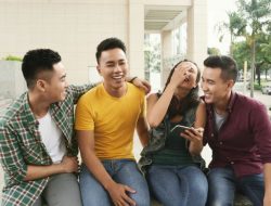 Jika Ingin Lebih Disukai? Fokus pada 8 Perilaku Ini, Bukan Penampilan atau Status