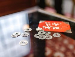 10 hadiah Imlek bermanfaat untuk sahabat yang mudah ditemukan