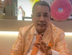 Kakek Herman Jadi Tersangka Usai Kejar Maling, Hotman Paris Langsung Temui Keluarga