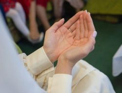 Doa 10 Hari Pertama Ramadan 2026: Permohonan Ampun dan Ucapan Syukur