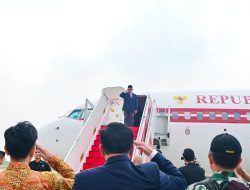 Islah Bahrawi Kritik Prabowo: Pergi ke Luar Negeri, Rakyat Dapat Piring Setengah Kosong