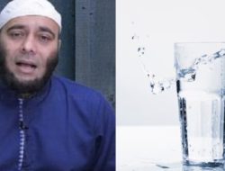 Cara Minum Air Putih untuk Kesehatan Ginjal Menurut Dr Zaidul Akbar