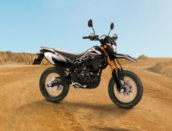 KLX 150 SM 2026 Membuat Heboh! Kawasaki Supermoto Murah Siap Mengguncang Kota!