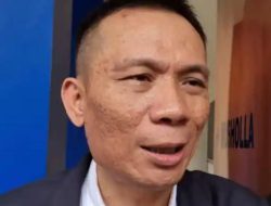 Alasan Rismon Sianipar Somasi Dokter Tifa Buku Jokowis White Paper Setelah SP3, Terungkap Keuntungan