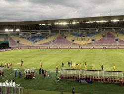 Andre Rosiade Hadiri Laga Persis Solo vs Semen Padang di Manahan, Siap Terima Sanksi