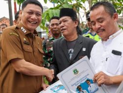 Konektifkan Layanan ke Masyarakat, Pemprov Banten Luncurkan Mobil POLI Perizinan UMKM